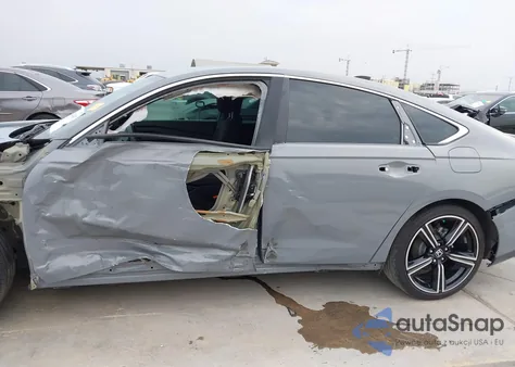 2025 Honda Accord Hybrid Sport from USA, damaged, VIN 1HGCY2F56SA017761